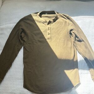 Green Uniqlo Waffle knit long sleeve shirt
